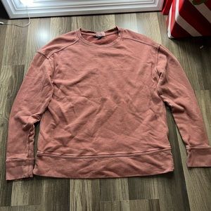 Universal Thread Shirt